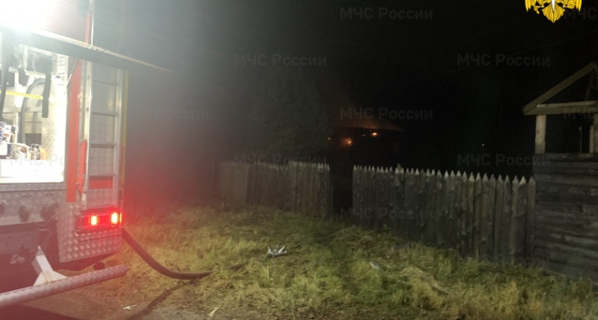 В сгоревшем частном доме на самой окраине Брянска погибли три человека