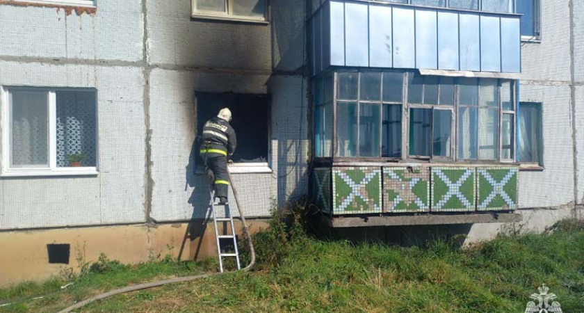 В селе под Выгоничами выгорела квартира в двухэтажке, пострадавших нет