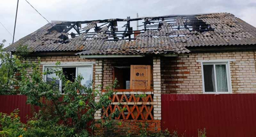 В Клинцах выгорела кухня в квартире многоэтажки