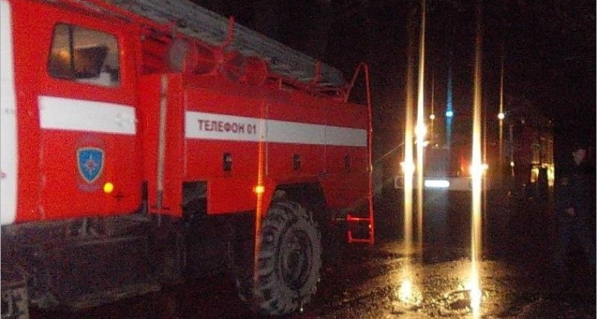 В Брянске на старом аэропорте вы полночь сгорела фура