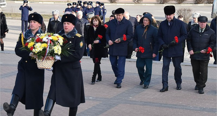 В Брянске торжественно открыт Год памяти и славы