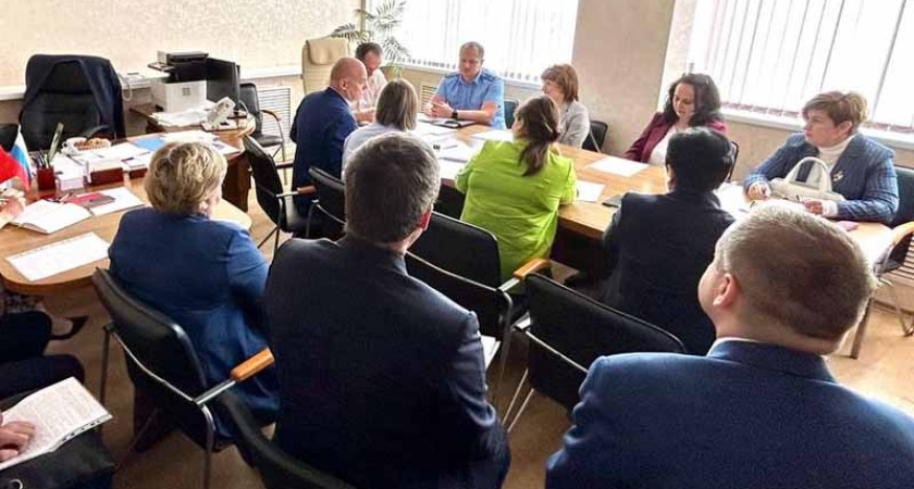 После «пинка» прокуратуры власти Брянска укомплектовали городские ДК оборудованием для слабослышащих