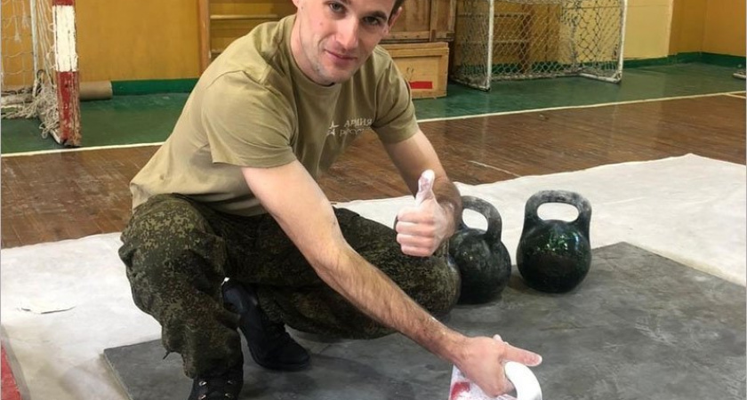 Брянский военный спортсмен выиграл чемпионат ЗВО по гиревому спорту