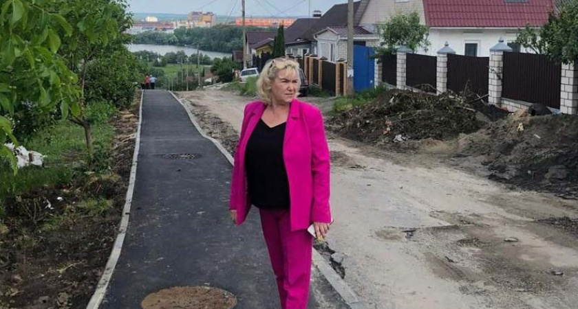 На Городище в Бежице ремонтируют два переулка и Деснинский спуск