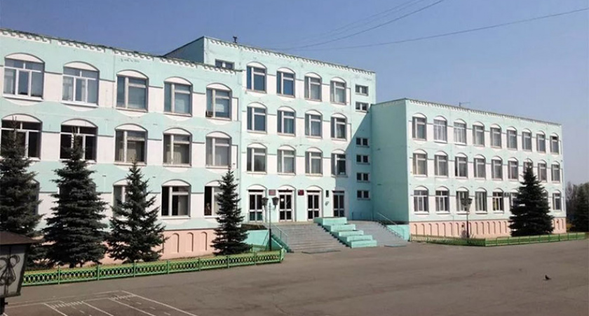 Утром в понедельник в Брянске были «заминированы» две школы