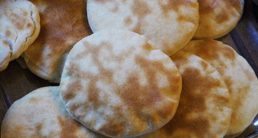 Берем пюре и лаваш – получаем вкуснейшую закуску: 5 минут и все готово - домашние в восторге