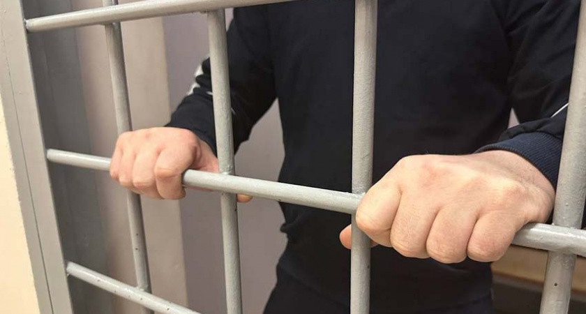 Бывший топ-менеджер «Бежицкой стали» получил четыре года за коммерческий подкуп