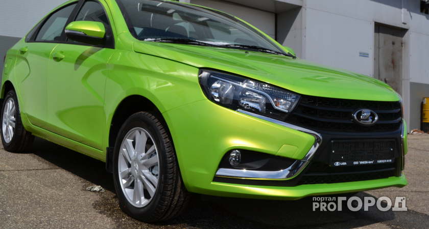 Подорожание автомобилей на 30 процентов ударит по жителям Брянска и автосалонам