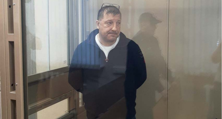 Прокуратура хочет снять брянского чиновника Чепикова, погоревшего на взятках «натурой»