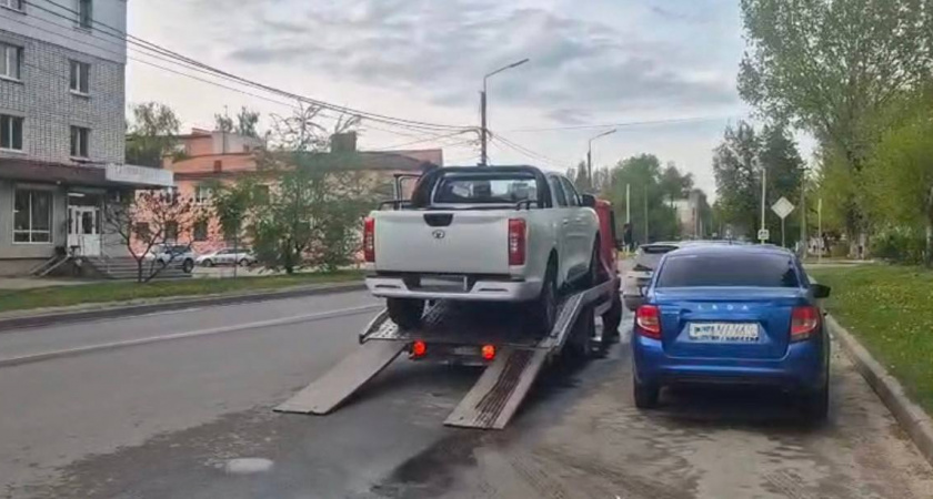 Брянская полиция задержала пьяного водителя с «семейной драмой»