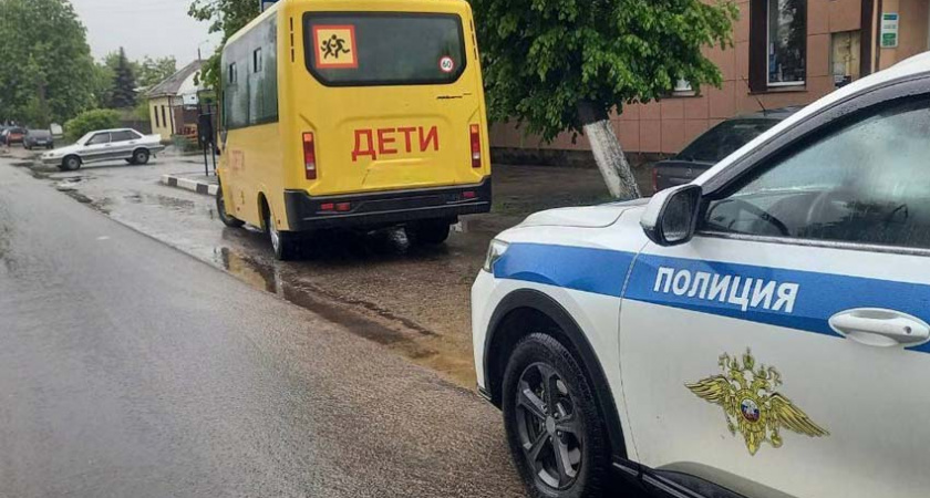 Брянская дорожная полиция «отловила» детский автобус с пьяным водителем