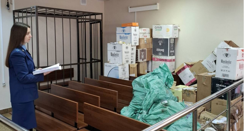 Брянский торговец контрафактным табаком получил 2,5 года колонии