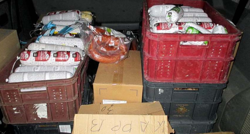 На брянском участке границы развернули крупную партию мяса и «молочки» из Белоруссии