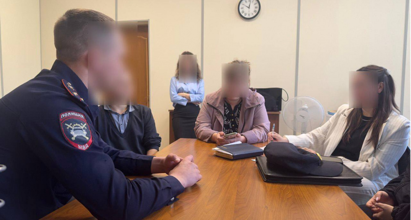 «В эту игру можно играть вдвоем…»: в Брянске учитель сообщила в ГАИ про школьника за рулём авто