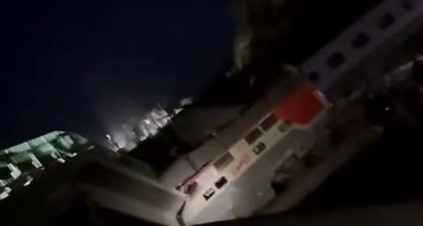 ЧП в Брянской области: под Выгоничами путепровод рухнул в момент приближения поезда
