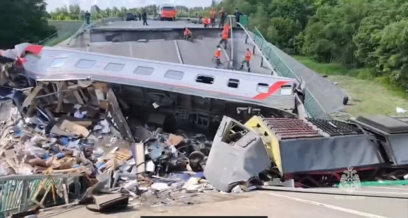 Подрывы мостов в Брянской и Курской областях квалифицируют как теракт