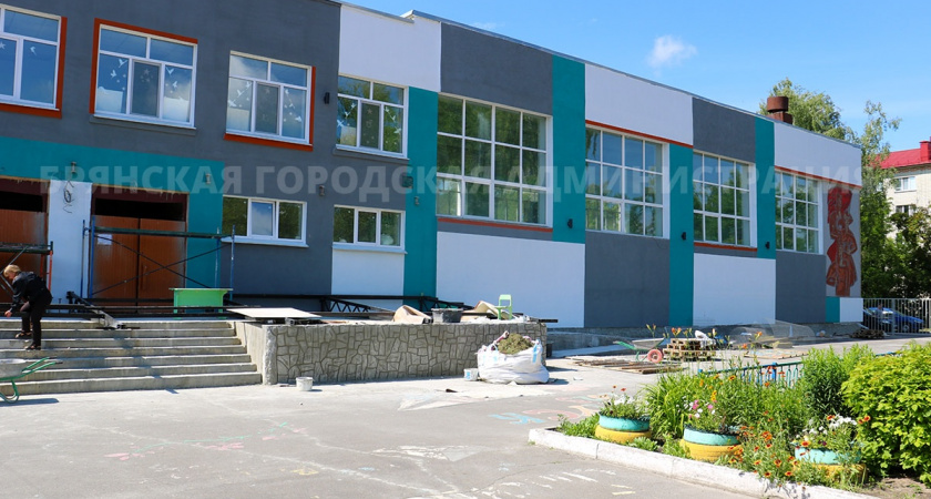 Капремонт в школе №55 Брянска обещают закончить к сентябрю