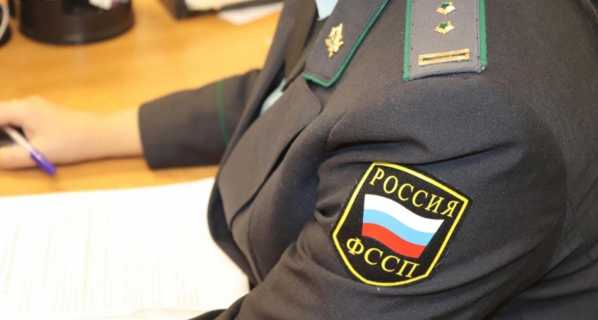 Машину брянской должницы арестовали в Москве за 57 штрафов ГИБДД