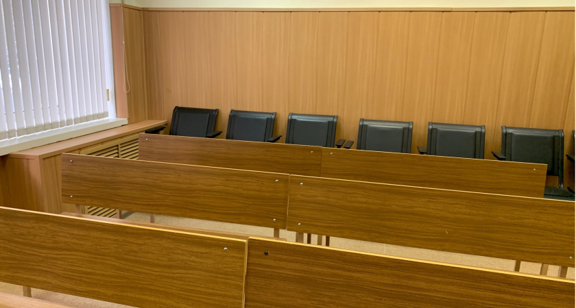 Жительницу Брянской области осудили за кражу денег у ветерана