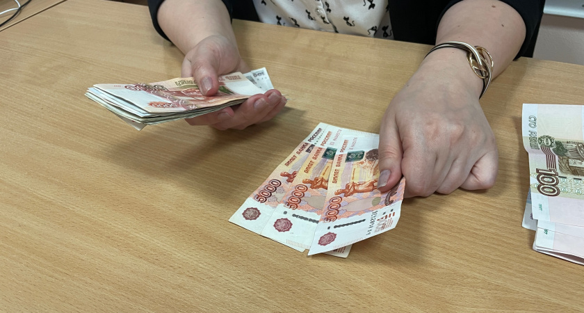 Средняя брянская зарплата в апреле подросла до 62326 рублей — Брянскстат