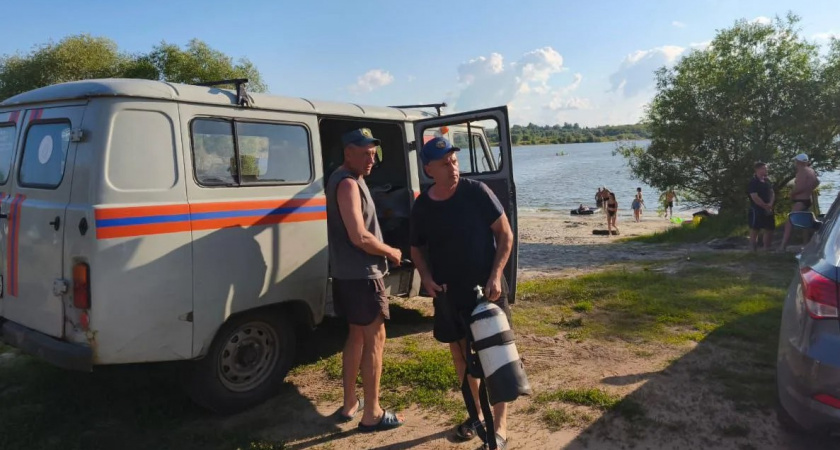 В брянских водоёмах в минувшее воскресенье утонули двое молодых мужчин