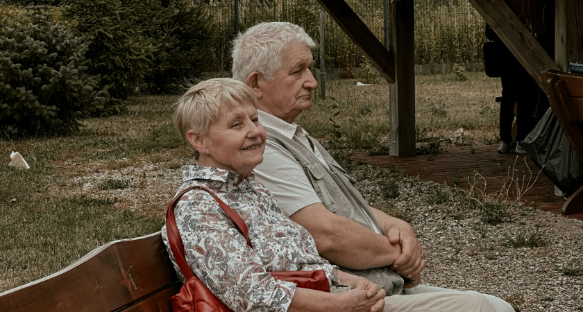 Все, у кого есть стаж до 2002-го, рискуют потерять пенсии: обязательно проверьте эту информацию в своей трудовой книжке