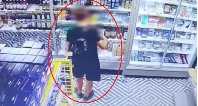 В Брянске задержали вора с рыбой и алкоголем в рюкзаке