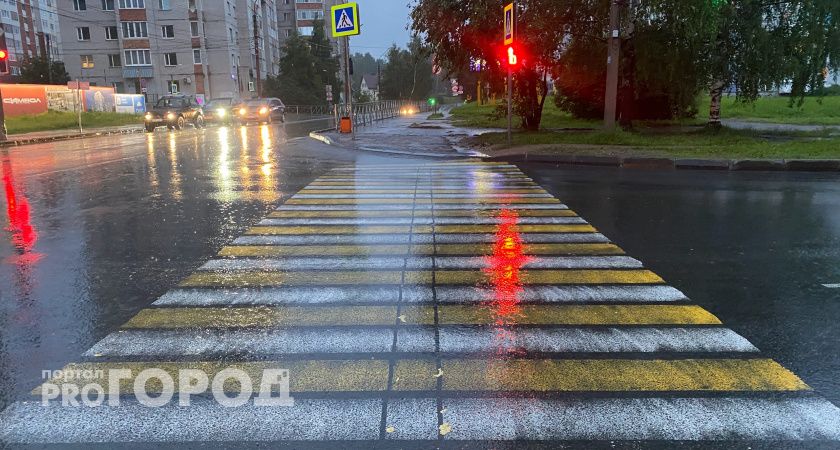 В Брянске планируется перевести 300 светофоров в режим "Всем-красный"