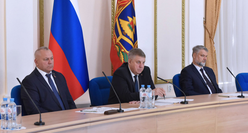 Брянская область наращивает борьбу с контрафактом: на заседании комиссии обсудили результаты внедрения системы "Честный знак"