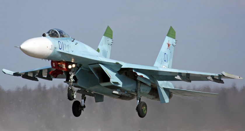 Украинские военные заявили о ракетном ударе по промышленному объекту в Брянской области