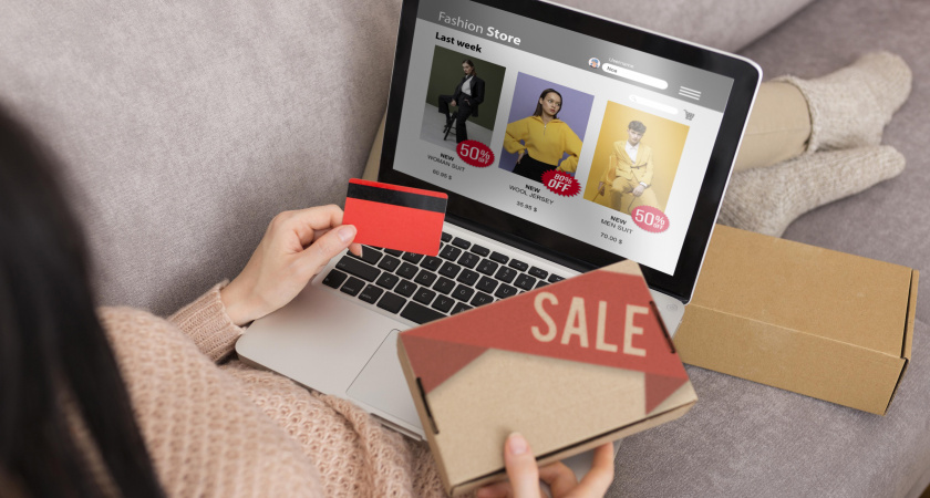 «Распродажа на миллион» на AliExpress: лазерный дальномер, зажигалка, цифровой будильник и другие полезные находки