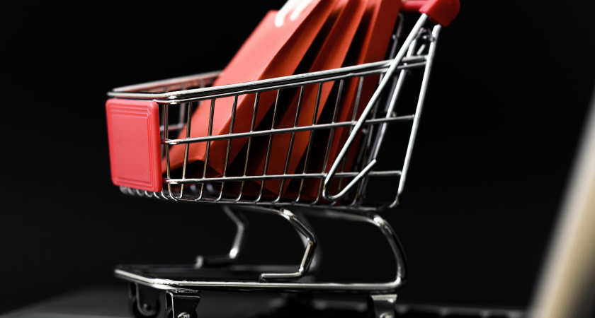 Интересные находки с распродажи Расцвет выгоды на AliExpress: плазменная зажигалка, камера наблюдения, робот-пылесос и другие