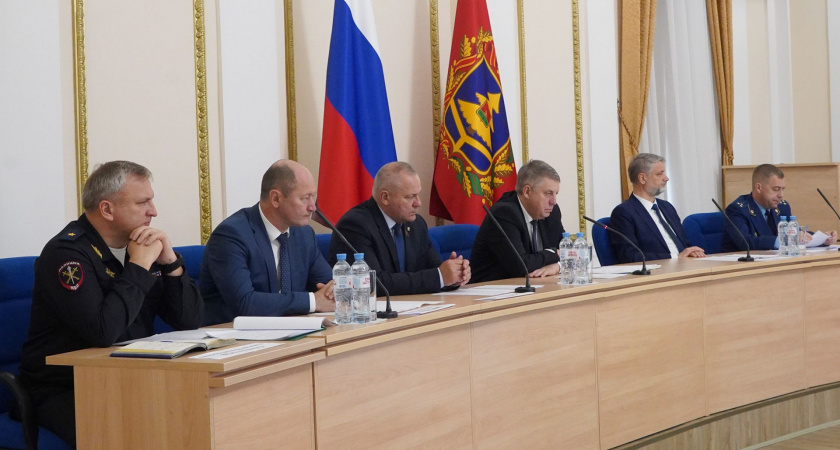 Брянские власти усиливают контроль за расходованием бюджетных средств на социальные объекты