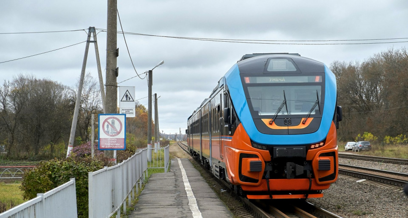 Расписание пригородных поездов унечского направления в Брянской области изменится в связи с ремонтом пути с 5 ноября