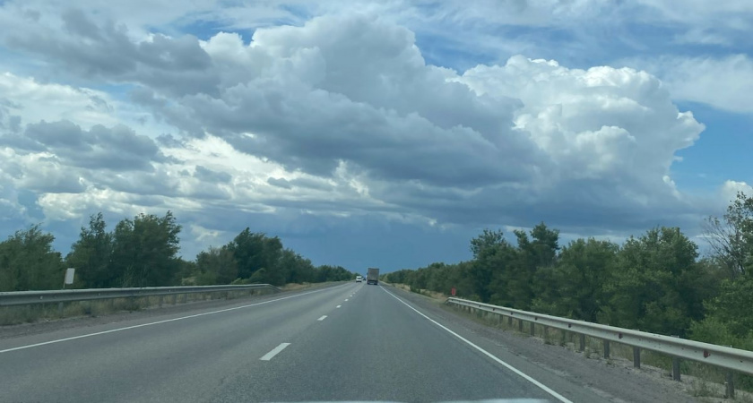 Плохая погода и аномалии: обновленный прогноз на ноябрь 2025 года в России