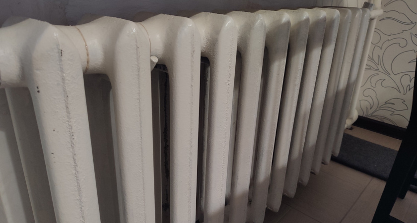 Жильцы брянской многоэтажки на улице Тельмана остаются без тепла 