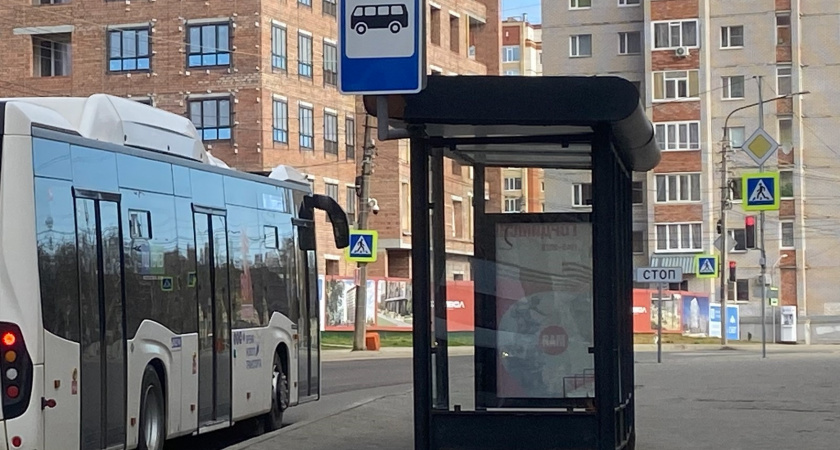 Новые остановочные павильоны обрадовали жителей Брянска