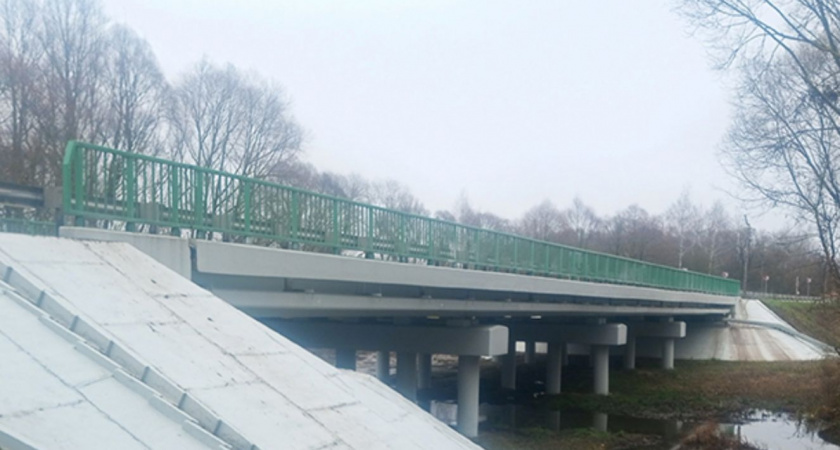 Брянские строители завершили капитальный ремонт моста через реку Уль