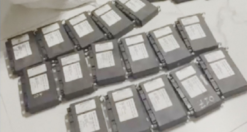 Брянские оперативники задержали столичных воров, похитивших электронику для автобусов