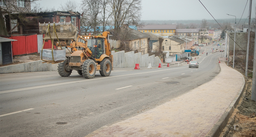 В Советском районе Брянска завершается обновление пешеходной инфраструктуры на улице Горького