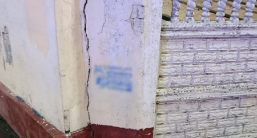 В Брянске полицейские задержали мужчину за распространение запрещенной рекламы