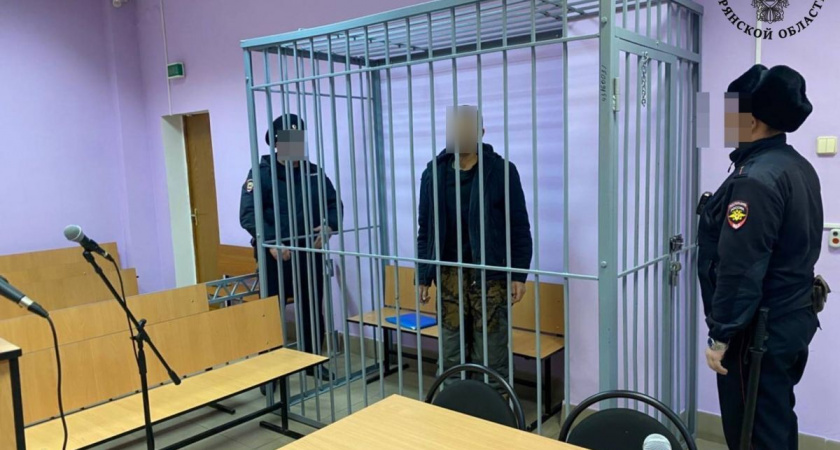 Пьяная расправа в Мглинском районе: брянец убил знакомого табуретом, молотком и шифером