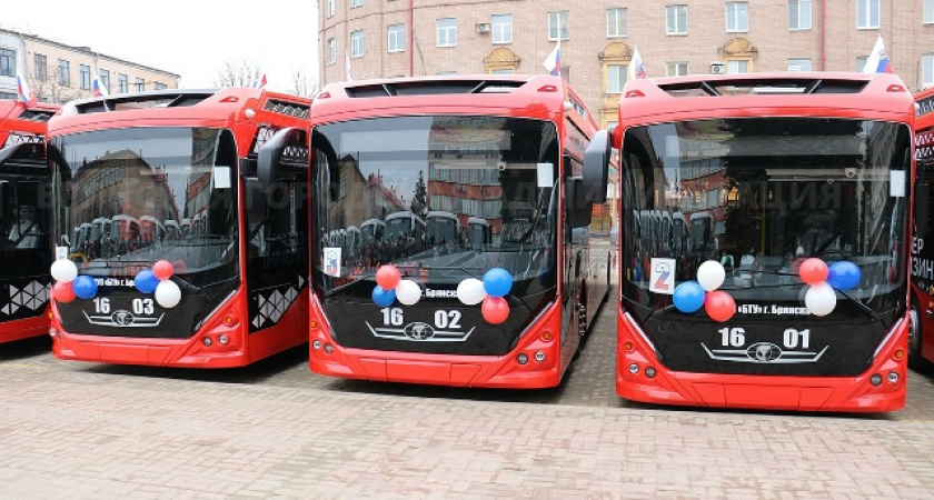 Троллейбусному управлению Брянска исполнилось 65 лет