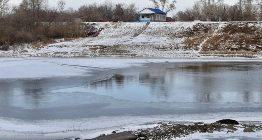 На водоемах Брянской области начался опасный период ледостава