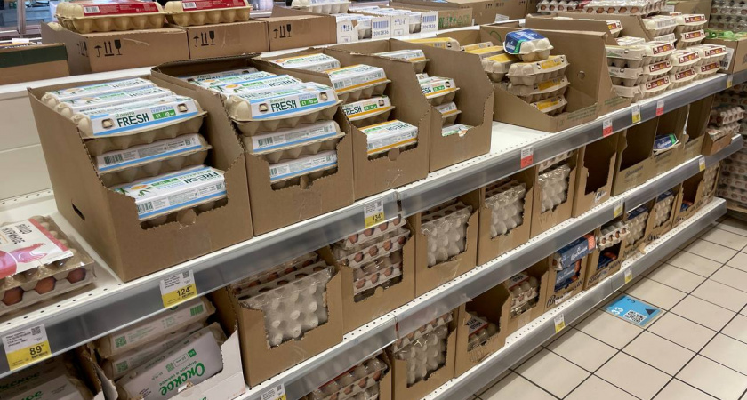 Обходят за версту: почему работники магазинов и птицефабрик не берут яйца категории С0 - даже по скидке