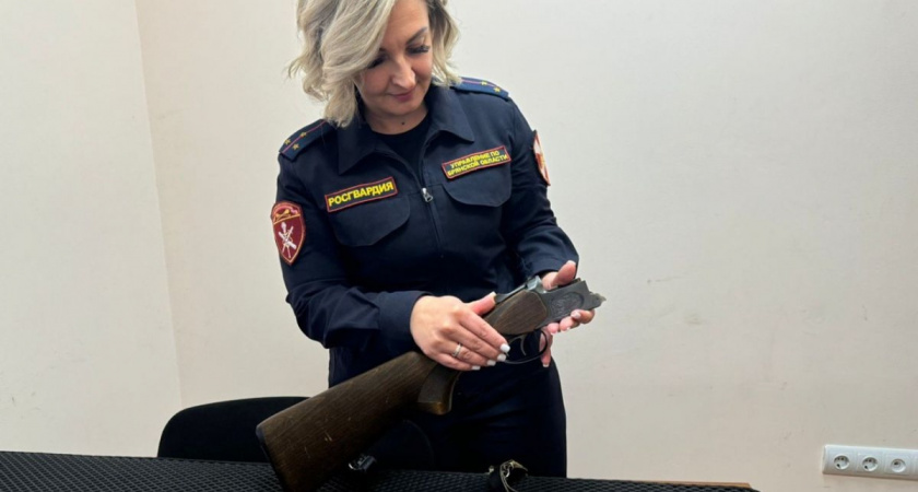 Росгвардия в Брянской области проверила почти двести владельцев оружия за семь дней