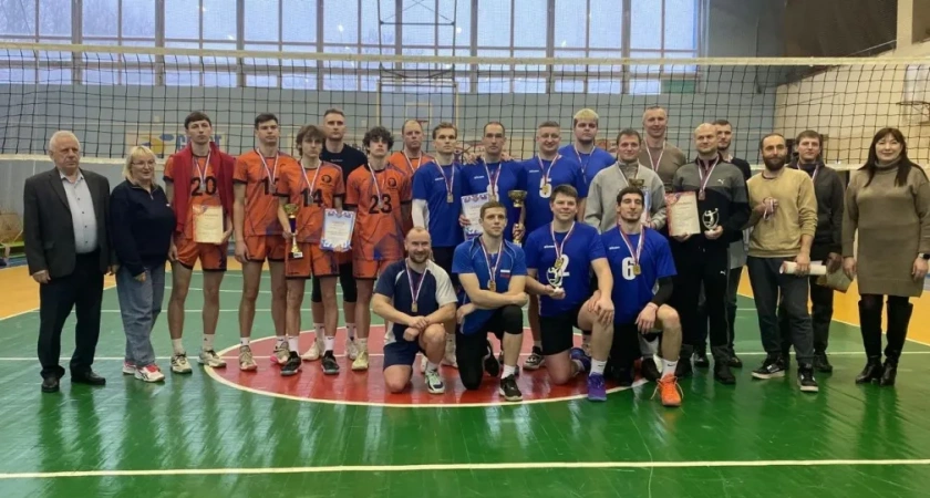В Брянской области состоялся рождественский турнир по волейболу