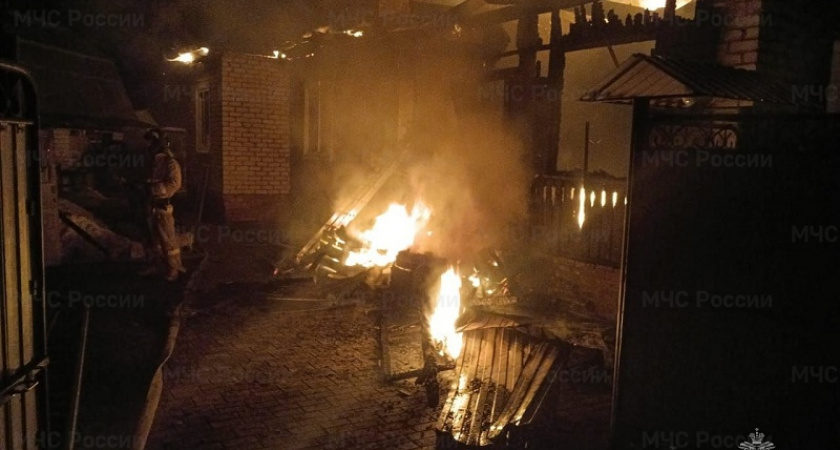 Пожар в Клинцах: в огне погибла пара — мужчина и женщина