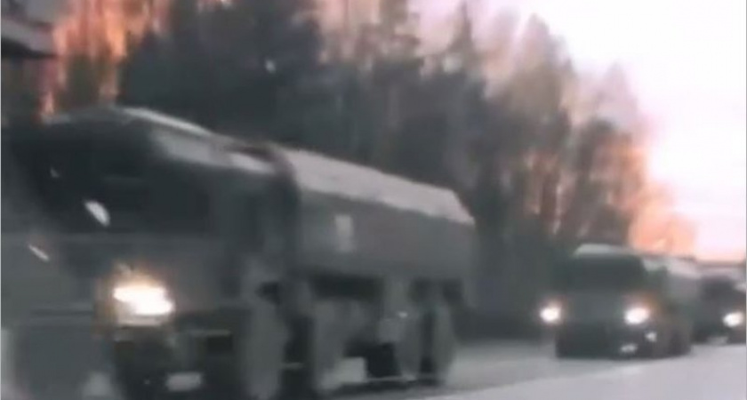 На выезде из Брянска были замечены не менее семи пусковых установок «Искандеров»