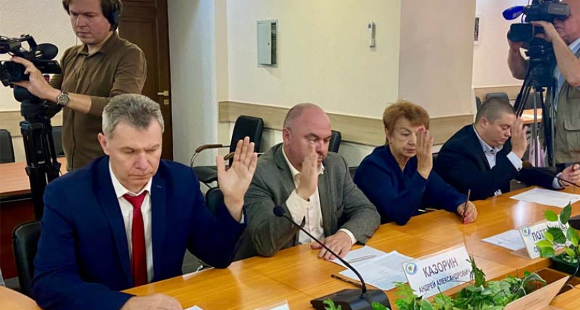 Брянский избирком официально утвердил победу экс-министра спорта Матыцина в довыборах в Госдуму